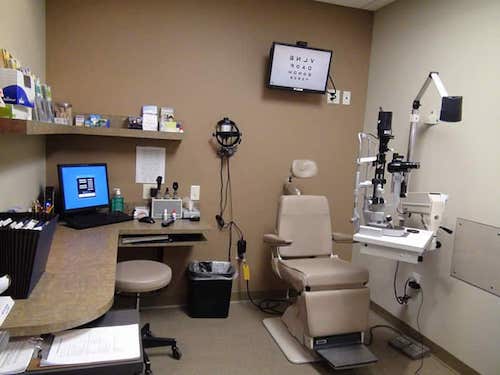 urgent eye care clinic